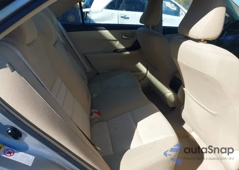 2015 Toyota Camry Le z USA, uszkodzony, nr VIN 4T1BF1FK4FU479204